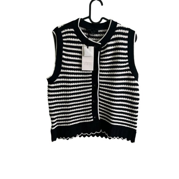 Zara Striped Knit Vest Top Black/White Size Large | Sleeveless Button Front - Picture 4 of 9